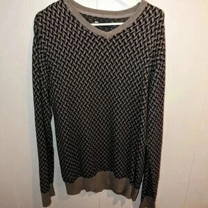 DC Unisex Sweater Size L